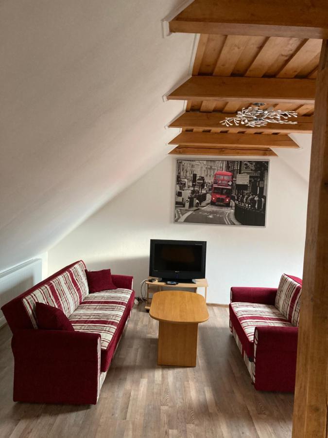 Vila Nikola Králíky Buitenkant foto